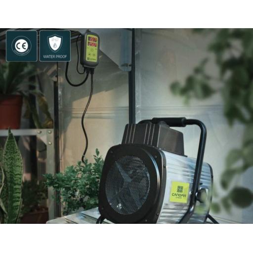Portable Splash Resistant Greenhouse Fan Heater 2400W UK