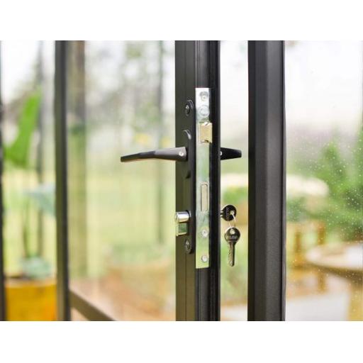 Aria 10ft x 15ft Polycarbonate Greenhouse - Black Frame
