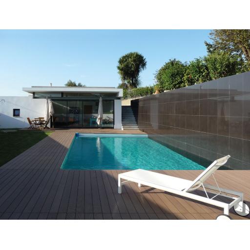 a picture of premium composite outdoor decking